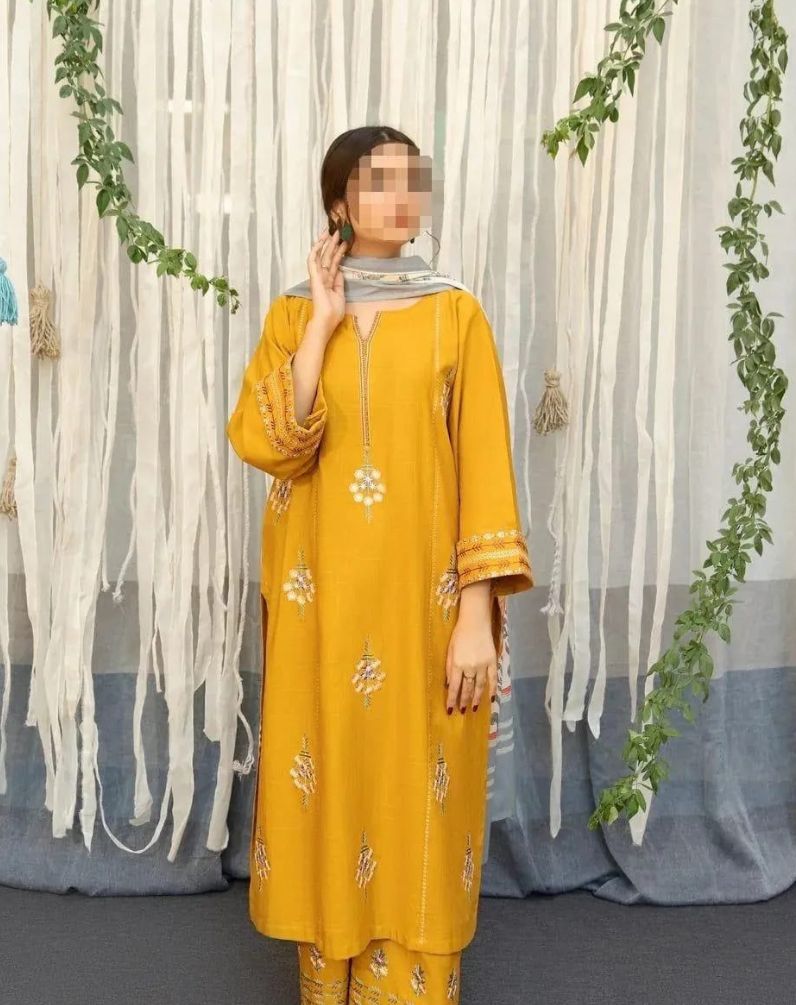 Fabric dhanak