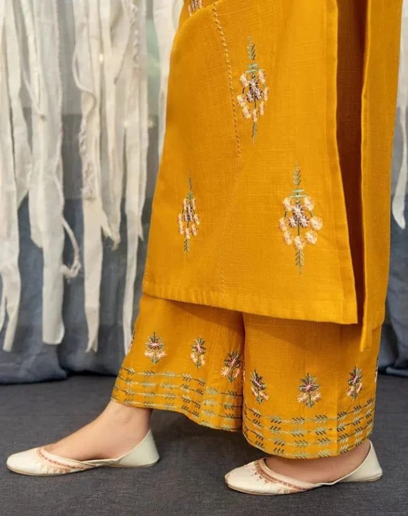 Fabric dhanak